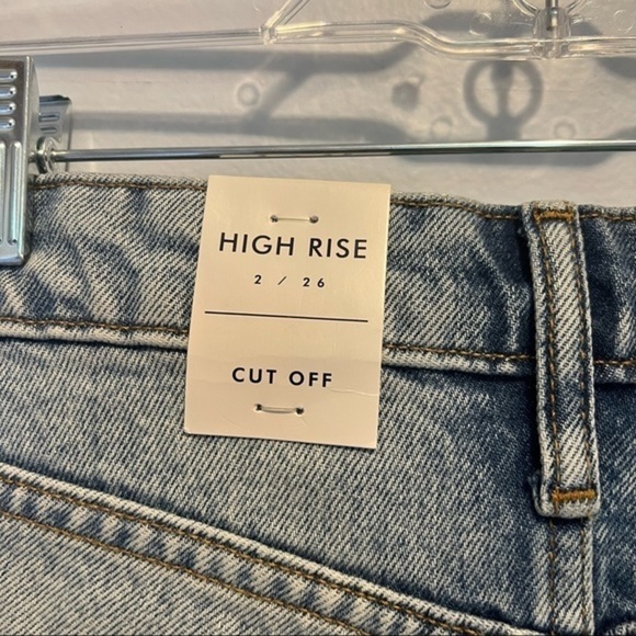 Lucky Brand High Rise Cut Off Jean Shorts - Picture 9 of 10